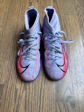 Kids Nike Indoor soccer shoes